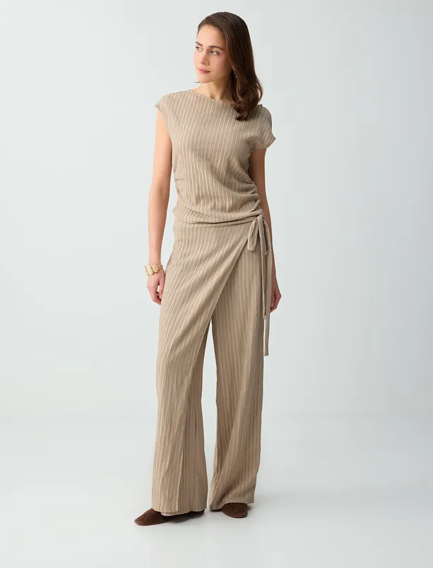 Bayan Vizon Dar Kesim Kayık Yaka Kolsuz Çizgili Örme Bluz