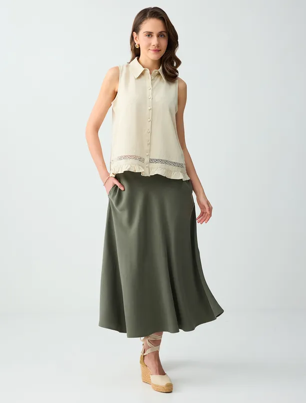 Bayan Bej Keten Karışımlı Gömlek Yaka Kolsuz Bluz