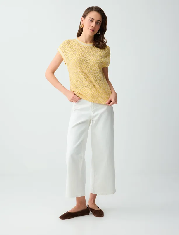 Bayan Sarı Yuvarlak Yaka Düşük Omuz Jakarlı Örme Bluz
