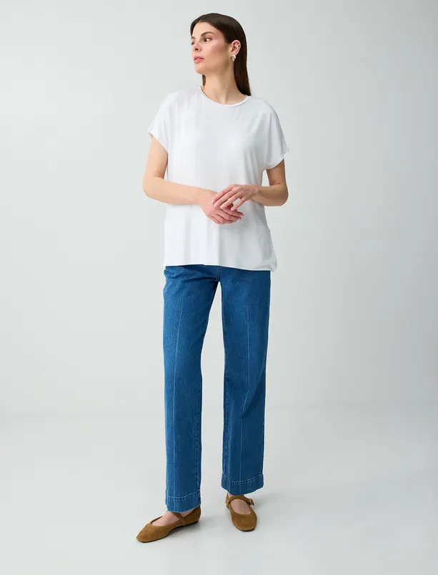 Women White Relaxed Fit Round Neck Low Shoulder Knitted Blouse