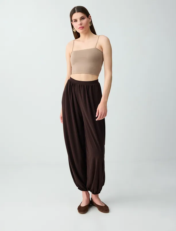 Bayan Kahverengi Dar Kesim Açık Yaka Kısa Örme Bralet