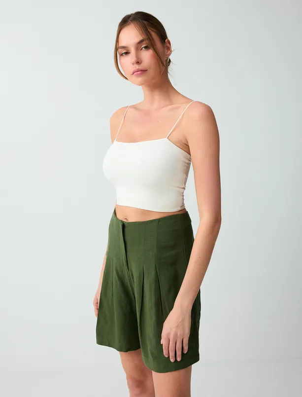 Women  Slim Fit Open Neck Short Knitted Bralettes