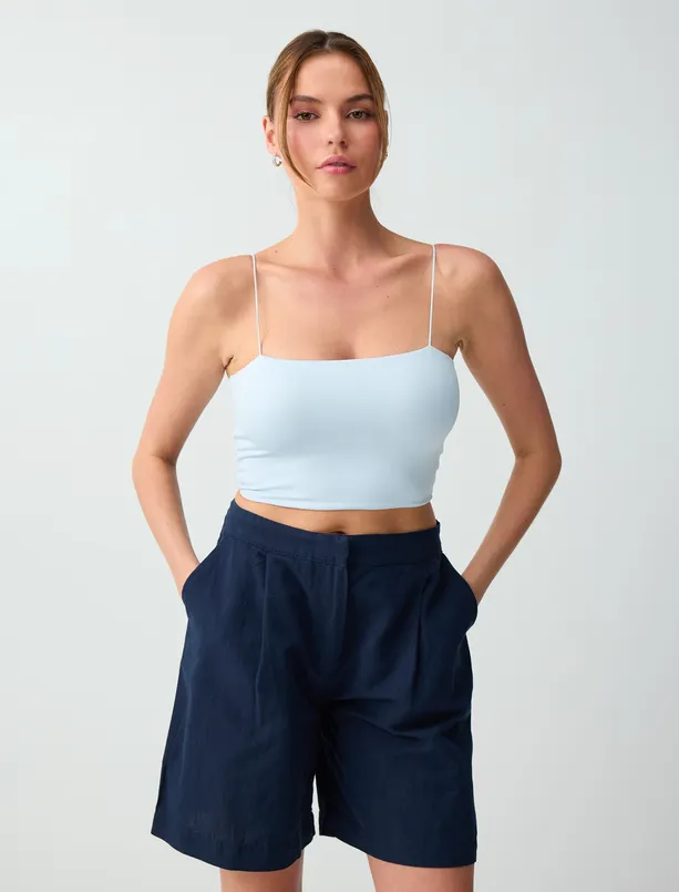 Women  Slim Fit Open Neck Short Knitted Bralettes