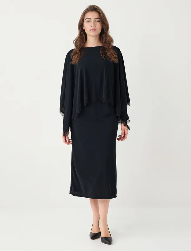 Bayan  Kayık Yaka Truvakar Kol Örme Midi Elbise