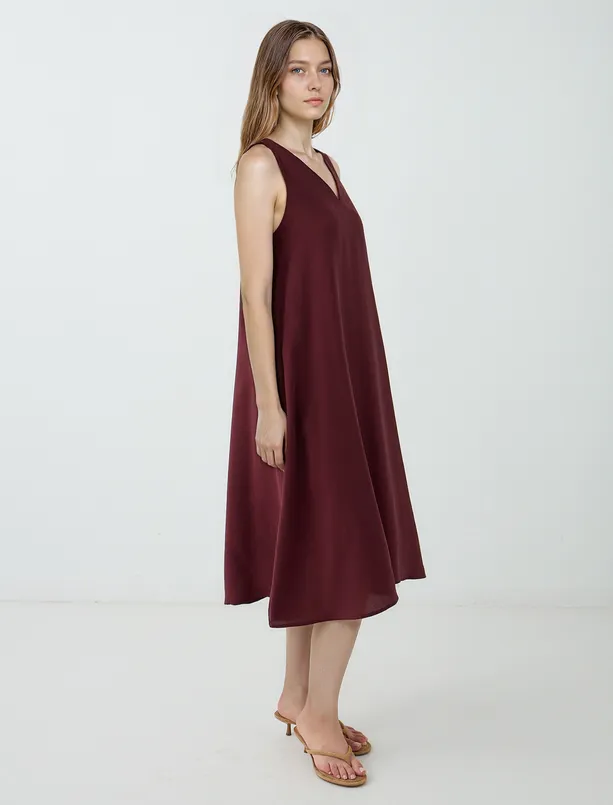 Bayan Bordo V Yaka Rahat Kesim Kolsuz Dokuma Elbise