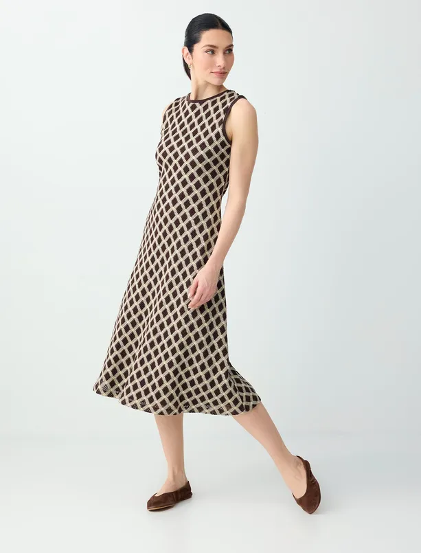 Women Brown 100% Cotton Rhinestone Round Neck Midi Dress