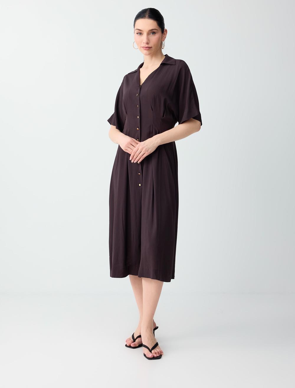 Dar Kesim Düğme Detaylı Gömlek Yaka Midi Elbise