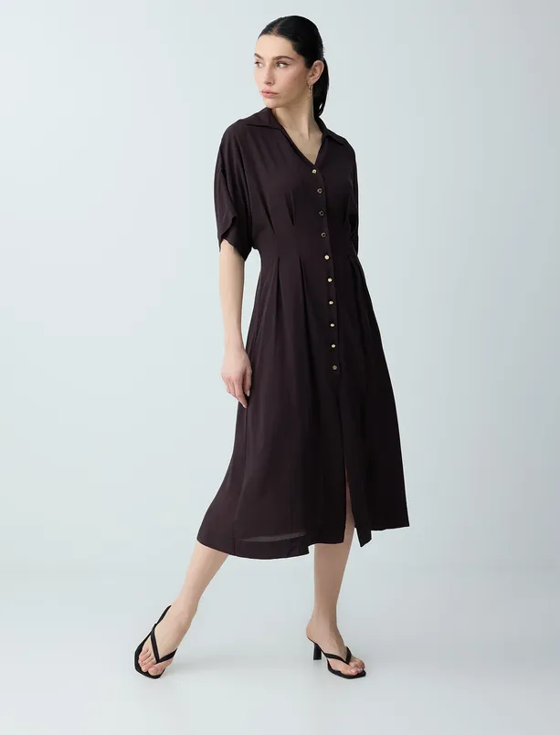 Bayan Kahverengi Dar Kesim Düğme Detaylı Gömlek Yaka Midi Elbise
