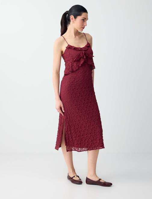 Burgundy Narrow Cut Open Neck Lace Detailed Midi Dress Combination