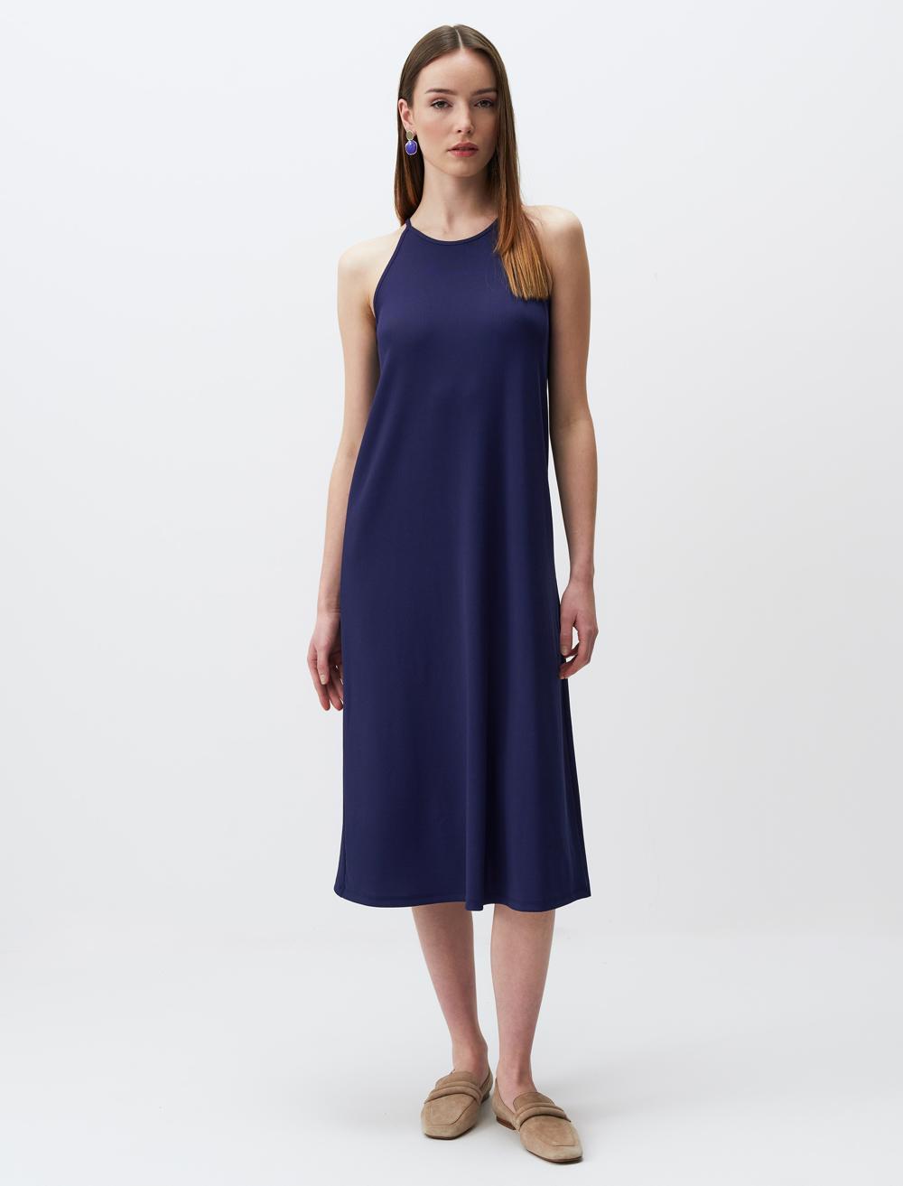 Bisiklet Yaka Kolsuz Bol Kesim Basic Örme Elbise