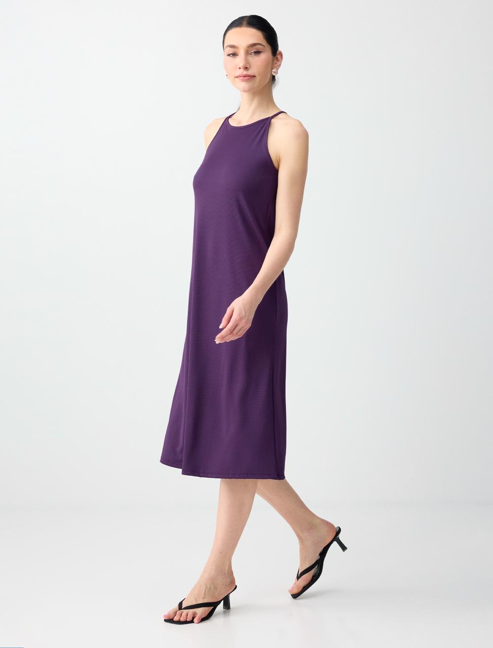 Bisiklet Yaka Kolsuz Bol Kesim Basic Örme Elbise