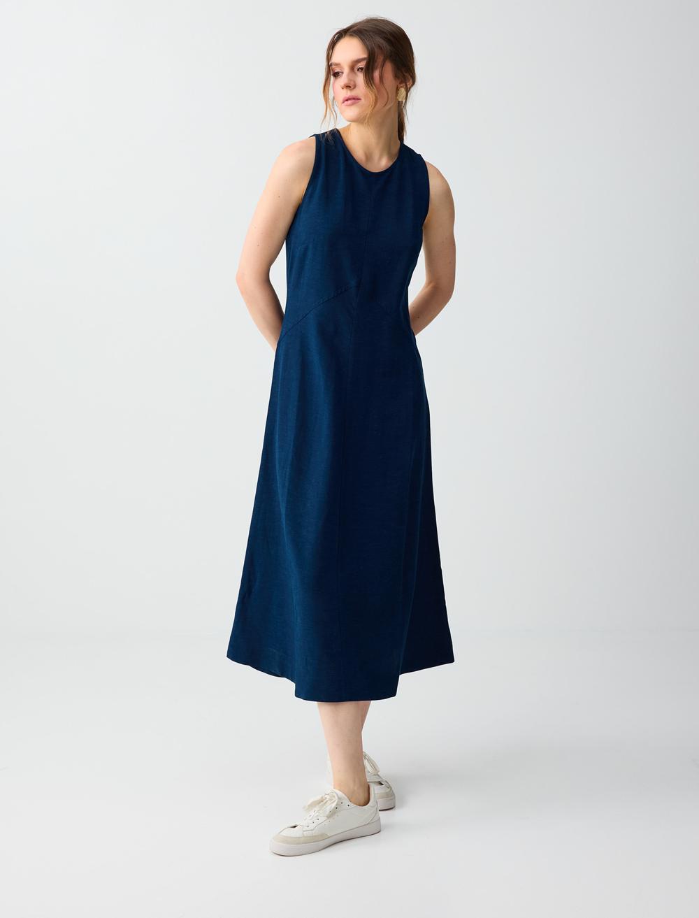 Keten Karışımlı Yuvarlak Yaka Kolsuz Midi Elbise