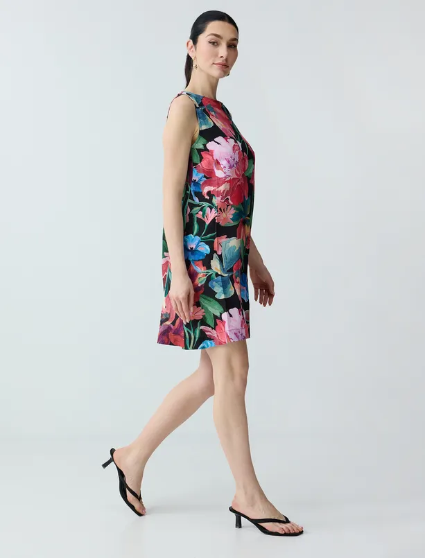 Bayan Siyah Keten Karışımlı Çiçek Desenli Kayık Yaka Mini Elbise