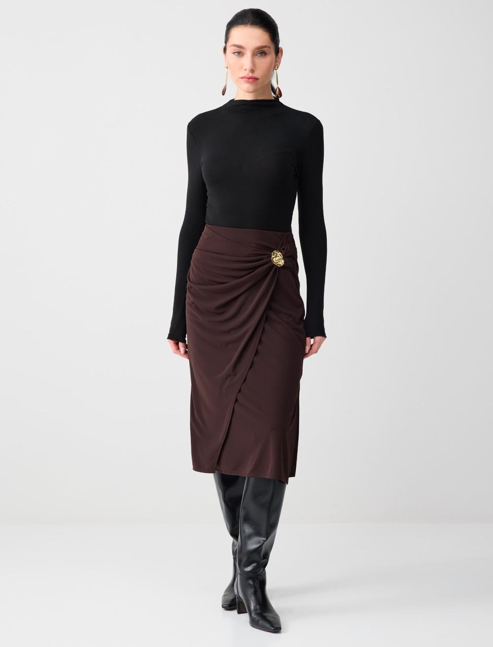 Metal Detaylı Yüksek Bel Örme Midi Etek