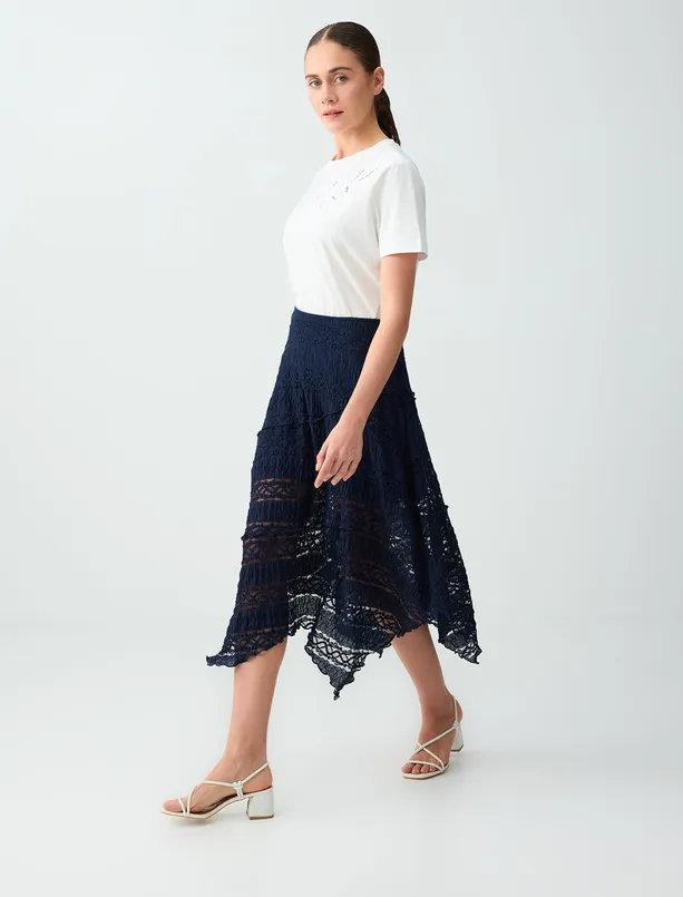 Women Dark Blue Relaxed Fit Regular Waist Lace Detailed Knitted Skirt
