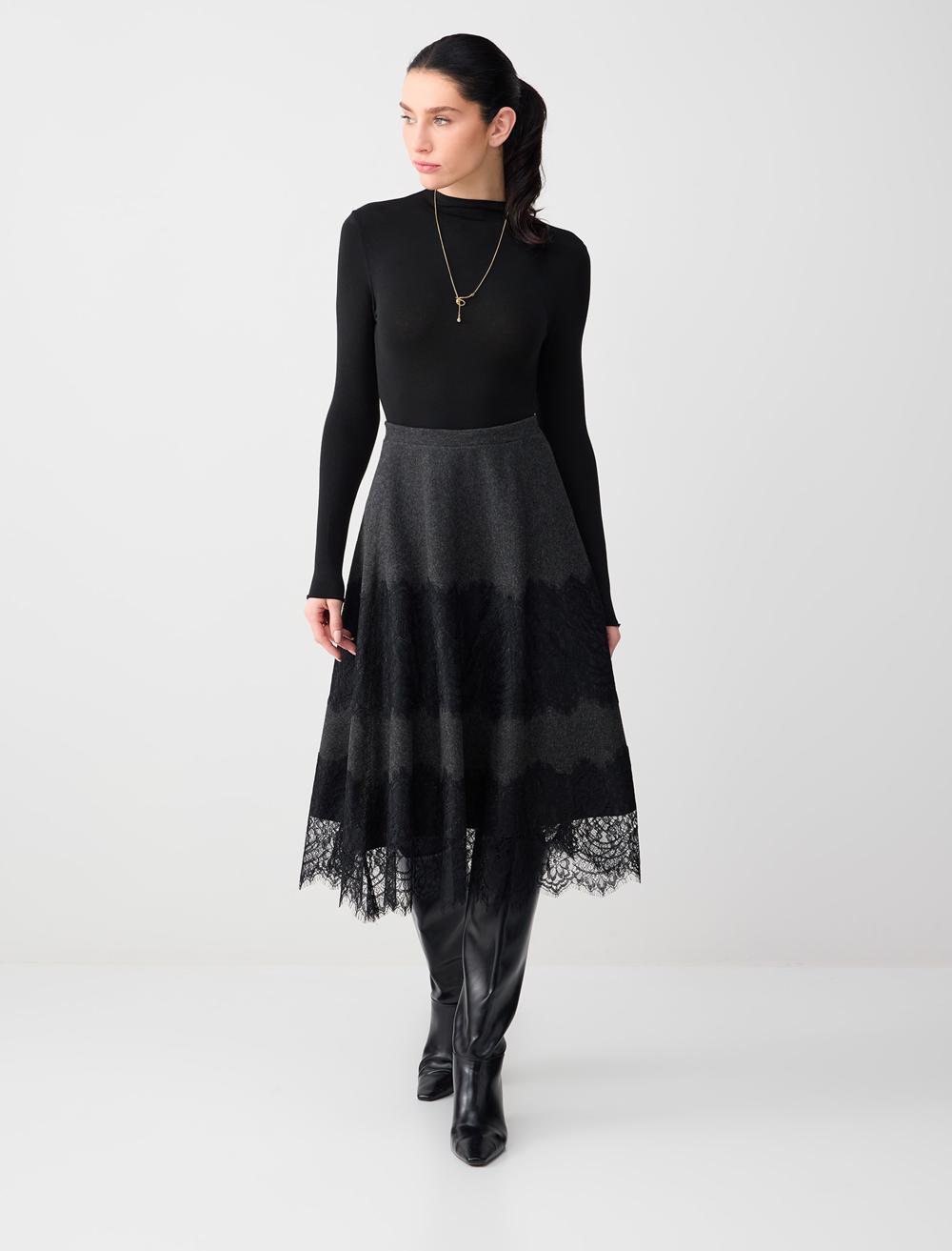 Dantel Detaylı Yüksek Bel Yumuşak Dokulu Midi Etek