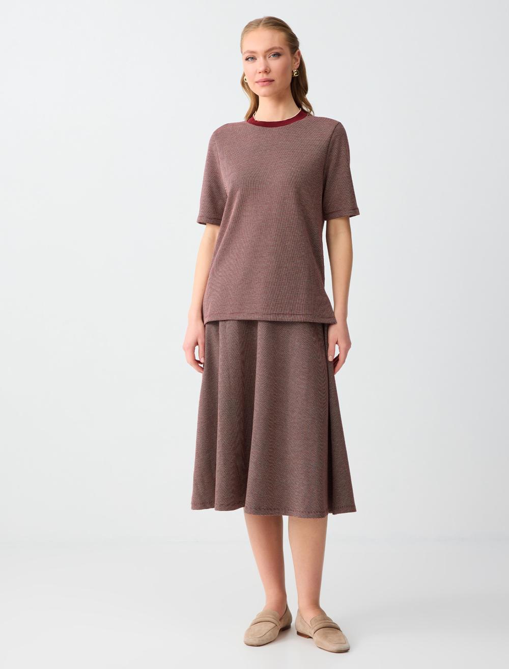 Kazayağı Desenli Normal Bel Örme Midi Etek