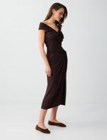 Yırtmaç Detaylı Normal Bel Midi Örme Etek Kombini