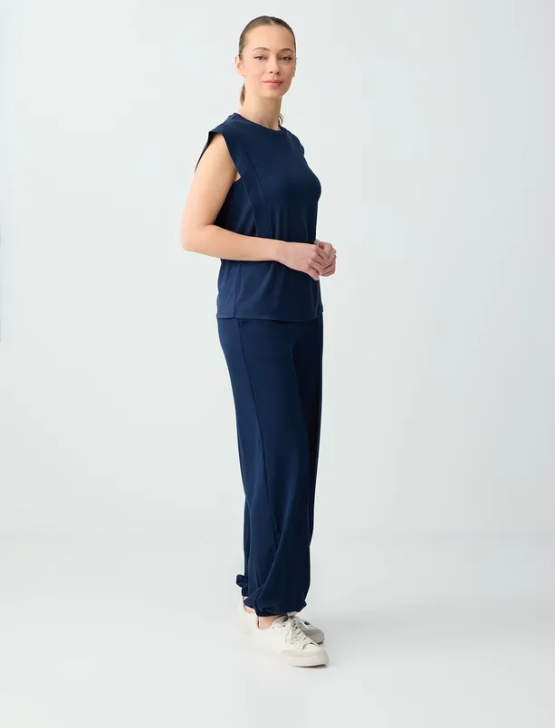 Bayan Lacivert Normal Bel Lastikli Paça Uzun Modal Jogger Pantolon