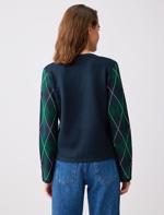 Diamond Patterned Sweater Combination