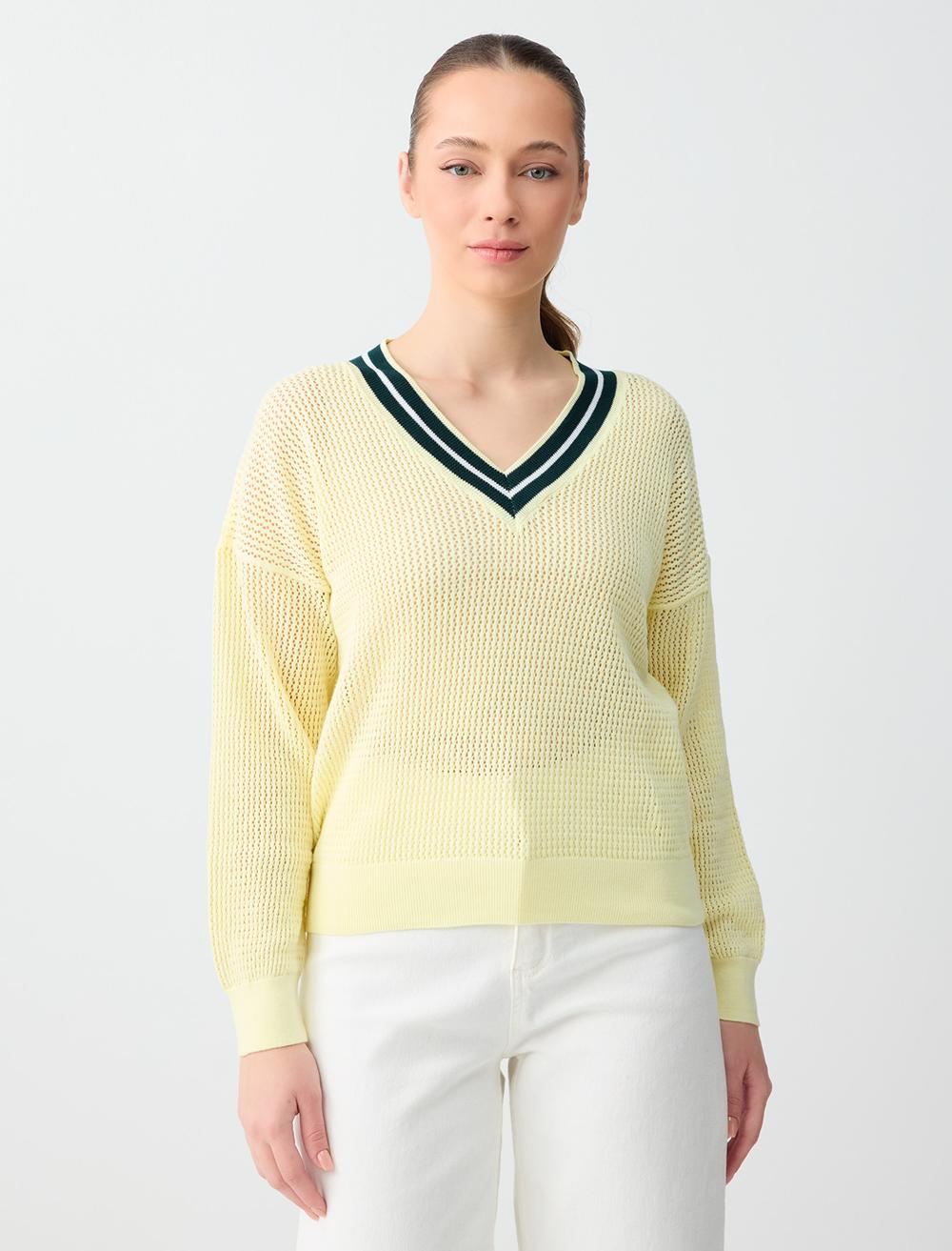 %100 Pamuk Rahat Kesim V Yaka Triko Kazak