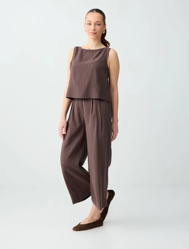 Bayan Kahverengi Rahat Kesim Bol Paça Çizgili Modal Dokuma Pantolon