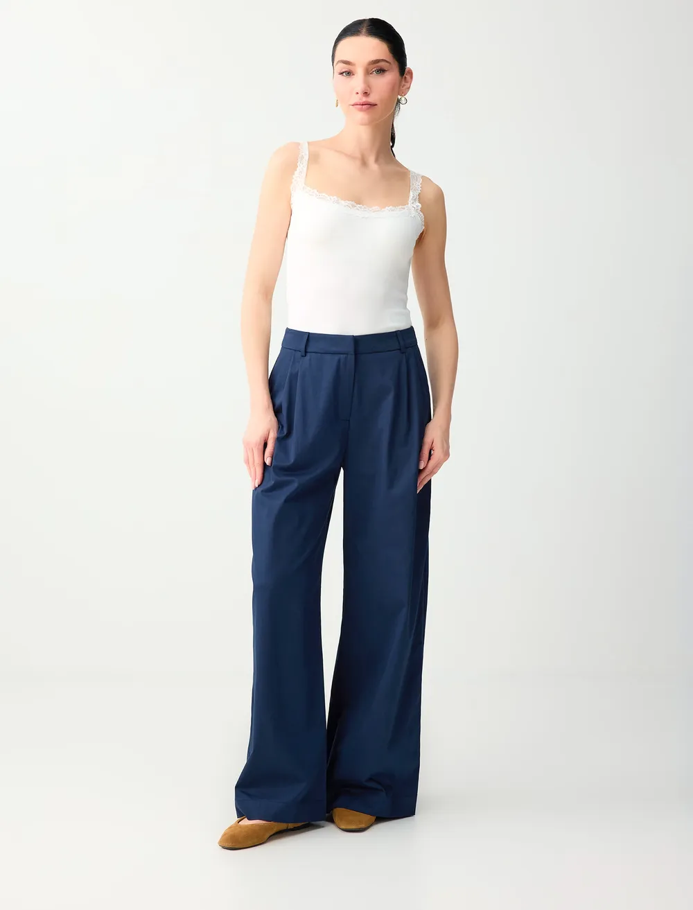 Regular Leg High Waist Woven Pants with Pocket Detail