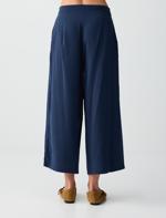 Yüksek Bel Bol Paça Kısa Basic Dokuma Pantolon Kombini