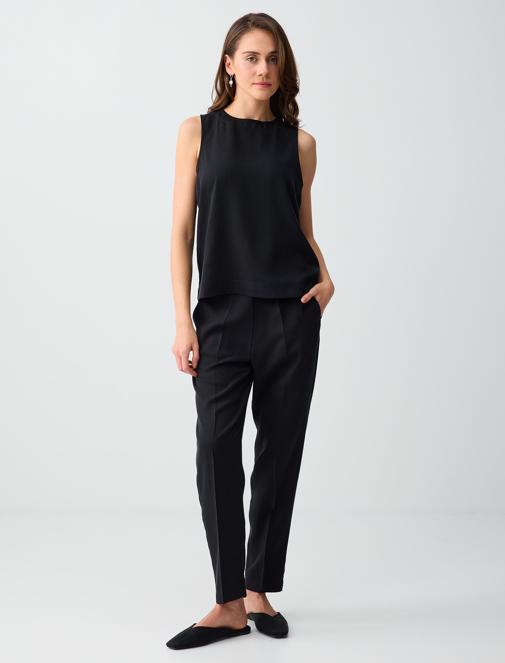 Cep Detaylı Normal Bel Normal Paça Dokuma Pantolon Kombini