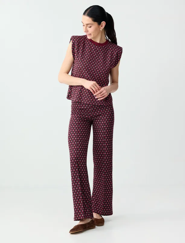 Bayan Bordo Geometrik Desenli Beli Lastikli Uzun Örme Pantolon