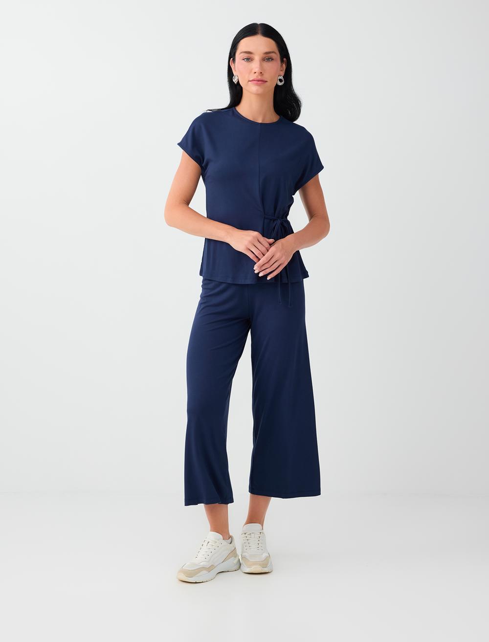 Beli Lastikli Basic Kısa Pantolon