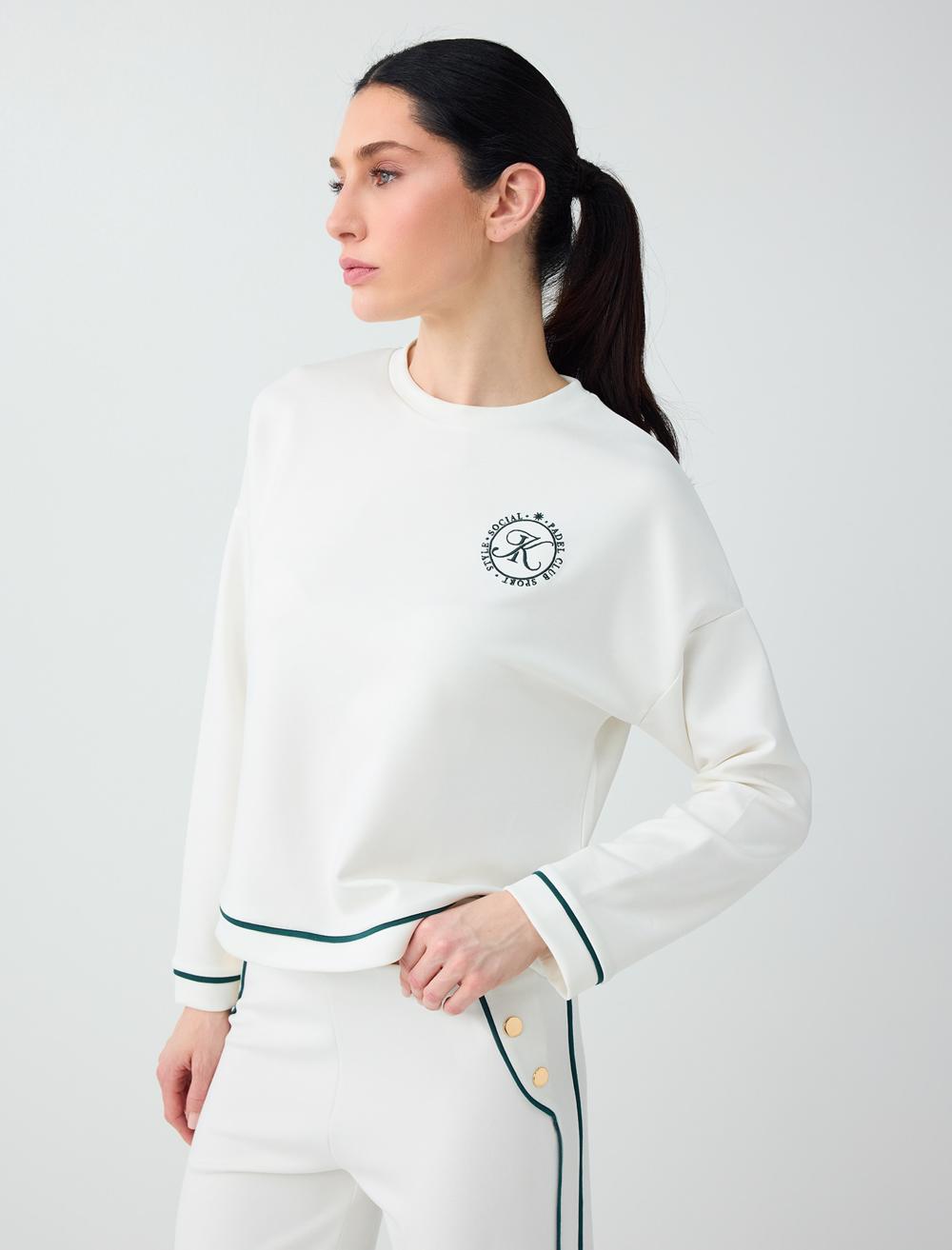 Yuvarlak Yaka Uzun Kollu Desenli Sweatshirt