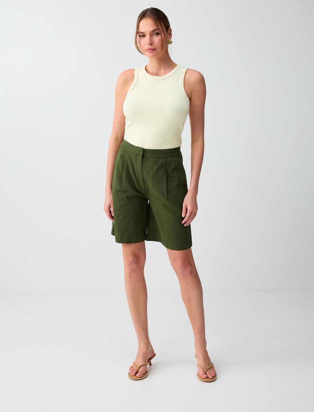 Keten Karışımlı Düz Kesim Yüksek Bel Dokuma Şort