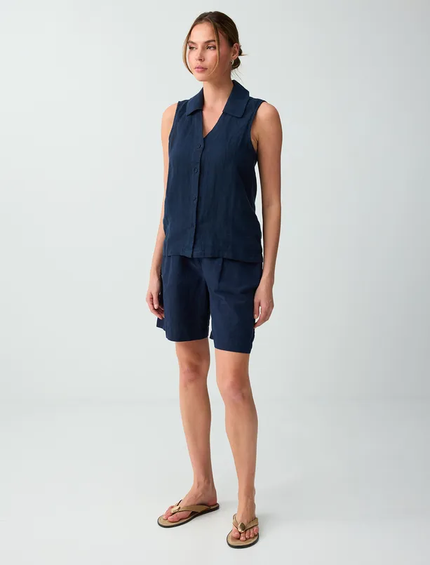 Bayan Lacivert Keten Karışımlı Düz Kesim Yüksek Bel Dokuma Şort