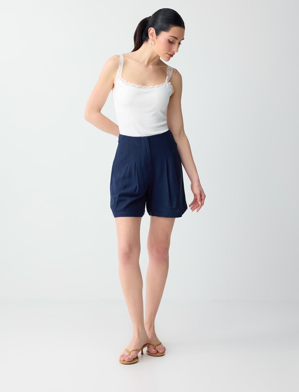 Keten Karışımlı Yüksek Bel Dokuma Şort