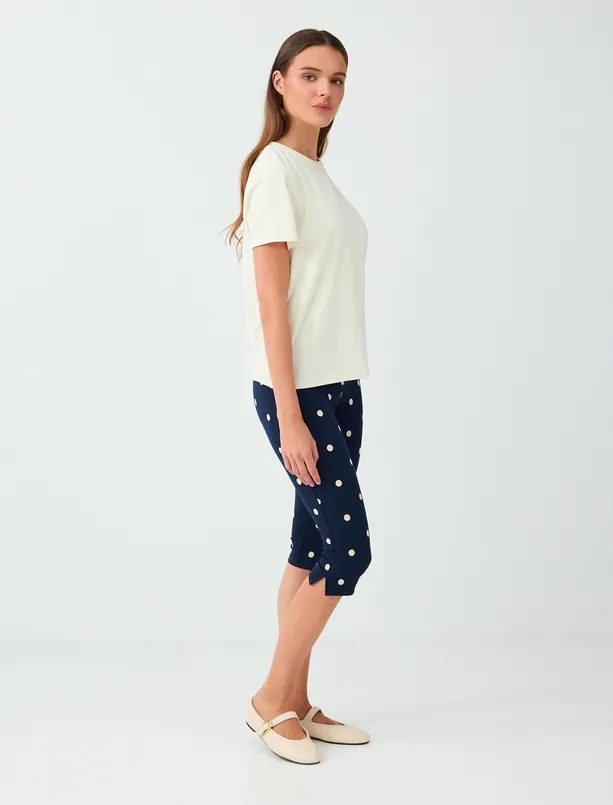 Women Dark Blue Polka-Dot Capri Leggings with Slit Detail