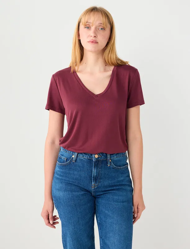 Bayan  V Yaka Kısa Kollu Modal Örme Tişört