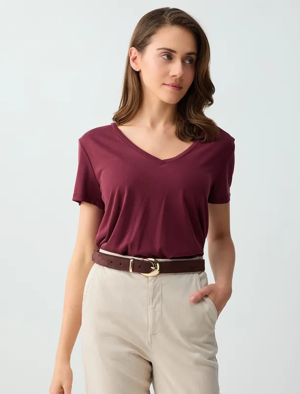 Bayan  V Yaka Kısa Kollu Modal Örme Tişört