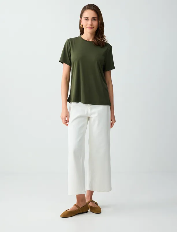 Bayan Haki Kısa Kollu Bisiklet Yaka Modal Örme Tişört