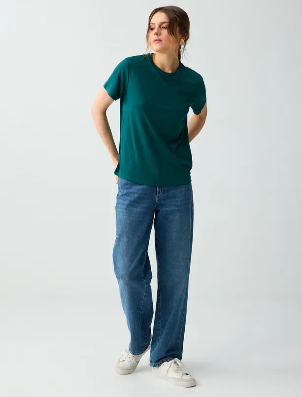 Bayan Koyu Yeşil Kısa Kollu Bisiklet Yaka Modal Örme Tişört