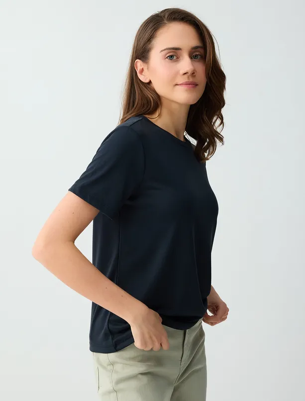 Bayan  Kısa Kollu Bisiklet Yaka Modal Örme Tişört