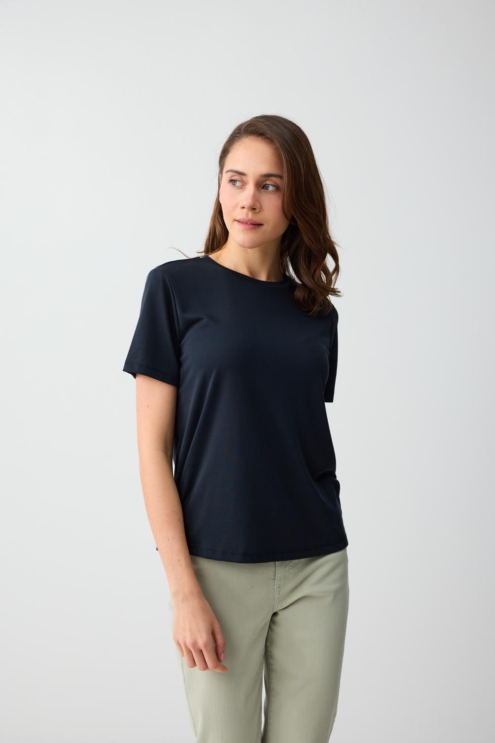 Kısa Kollu Bisiklet Yaka Modal Örme Tişört