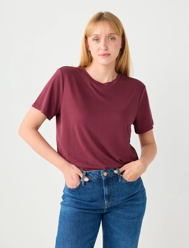 Bayan  Kısa Kollu Bisiklet Yaka Modal Örme Tişört