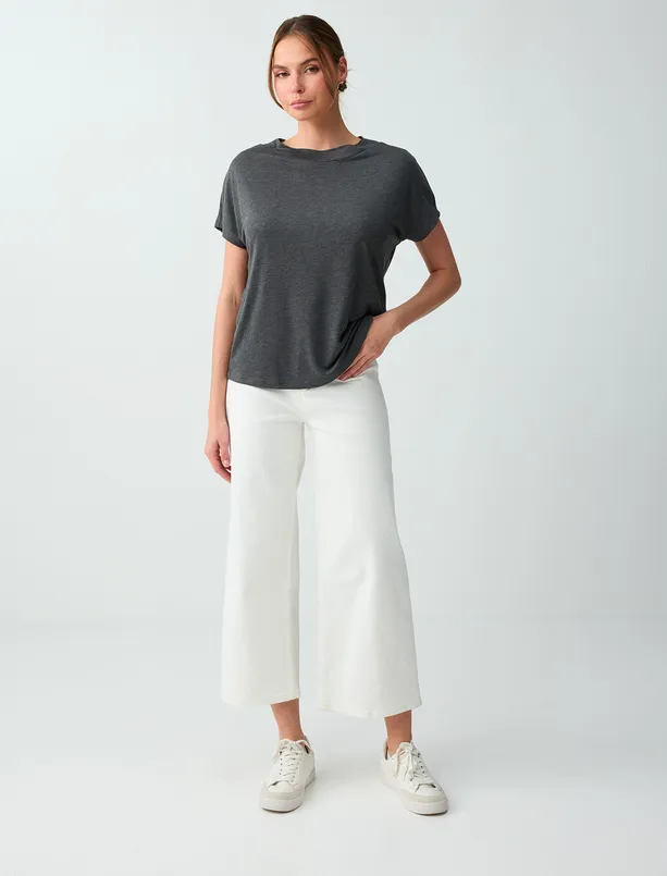 Bayan Antrasit Düşük Omuz Yuvarlak Yaka Örme Tişört