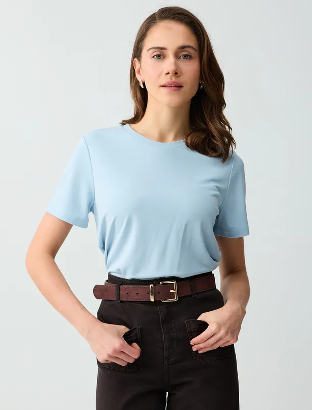 Bayan  Bisiklet Yaka Kısa Kollu Örme Modal Tişört