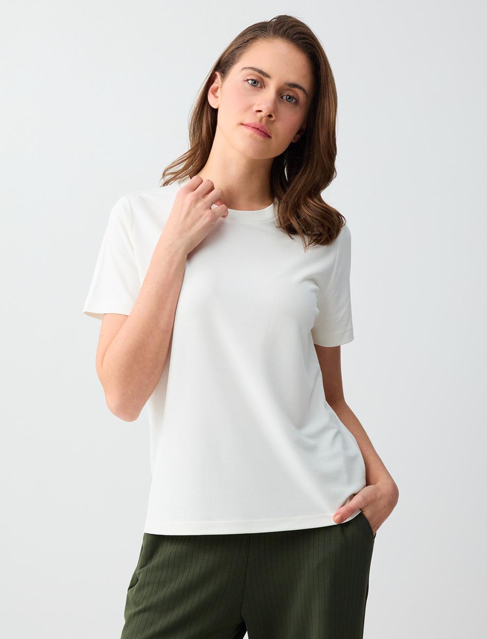 Bisiklet Yaka Kısa Kollu Örme Modal Tişört