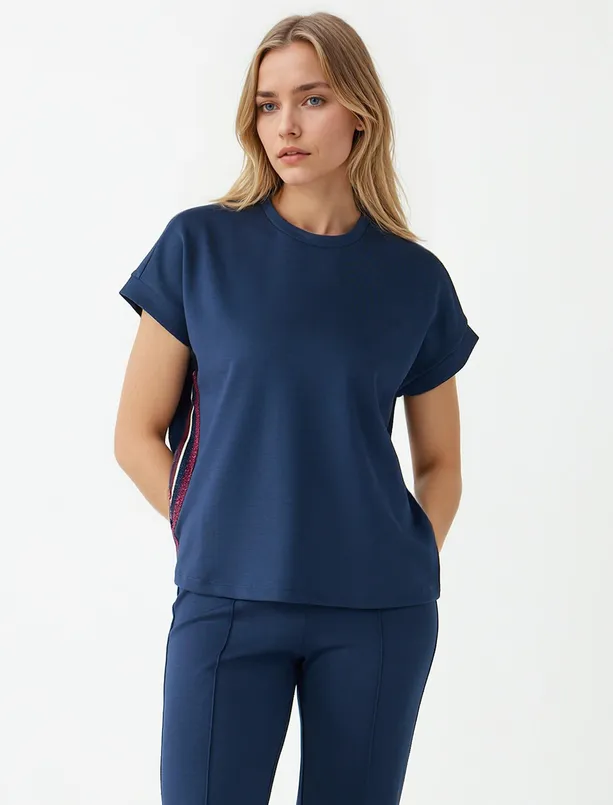 Bayan Lacivert Bisiklet Yaka Kısa Kollu Şerit Detaylı Örme Tişört