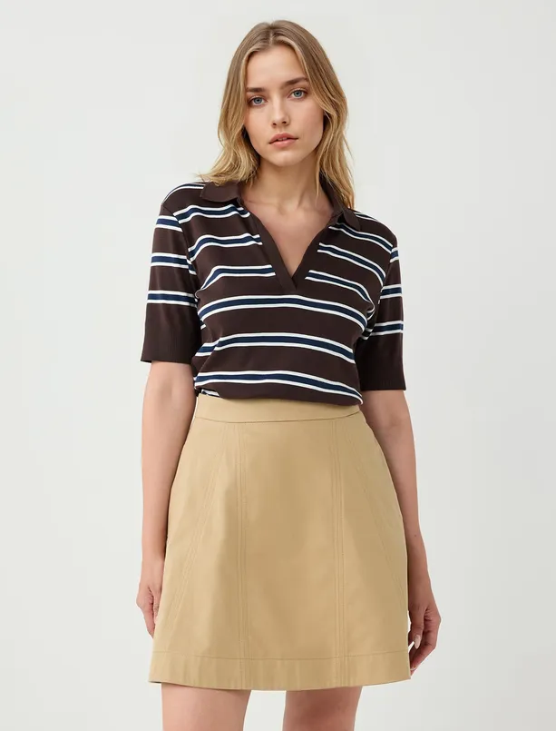 Bayan Kahverengi %100 Pamuk Kısa Kollu Gömlek Yaka Örme Tişört