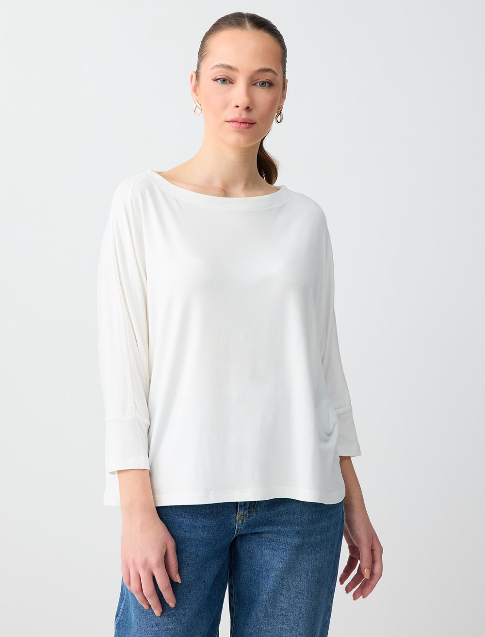 Kayık Yaka Truvakar Kol Rahat Kesim Örme Tişört