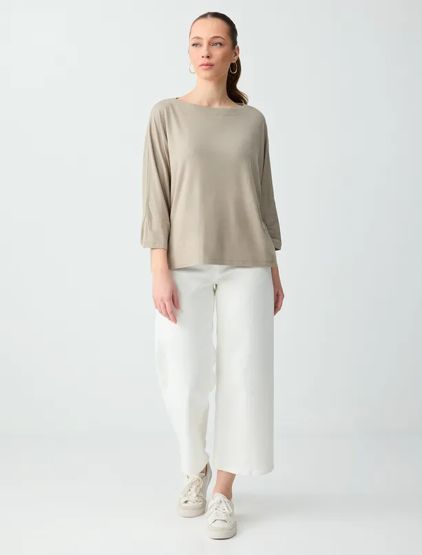 Women Mink Boat Neck Truvakar Sleeve Relaxed Fit Knitted T-Shirt